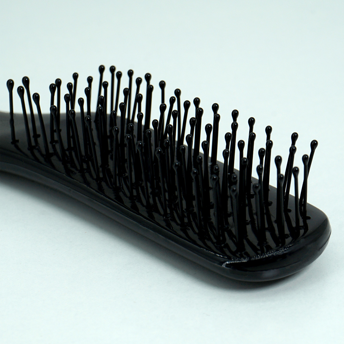 Compact Black Paddle Hair Brus – Hair Care Tips recenzja i cena